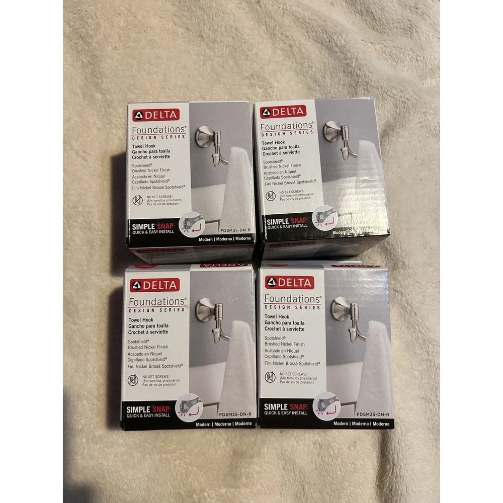 Lot of 4 Delta Foundations FDSM35-DN-R Towel Hooks Brushed Nickel SpotShield New
